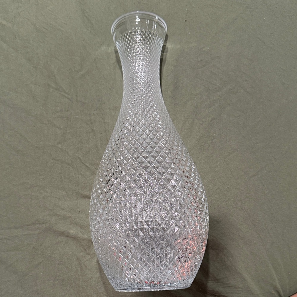 Elegant Clear Glass pitcher